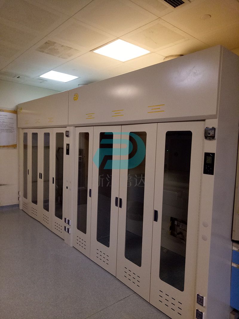 全鋼非標落地通風柜4.jpg